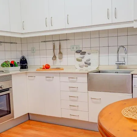 San Sebastian By Hello Homes